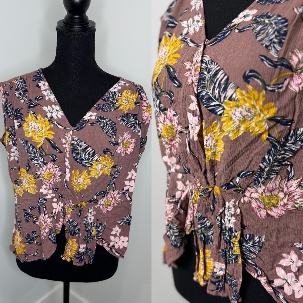 RAIN Mauve Floral Short Sleeve Top (M)